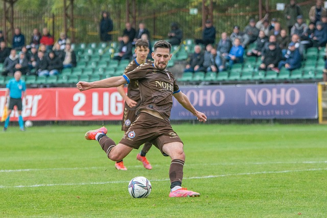 使得曼城从 使得曼城从